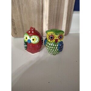 Small Ceramic Owl Salt and Pepper Shaker Set